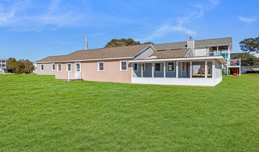 Waterfront Home in Newport