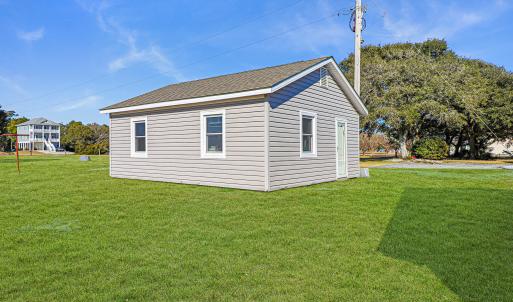 Waterfront Home in Newport