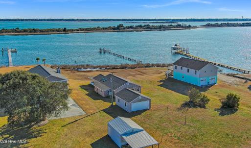 Waterfront Home in Newport