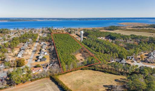 Large Morehead City Lot