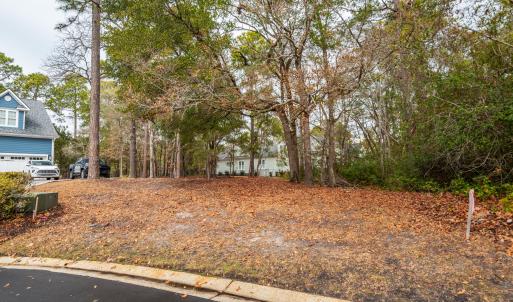 227 RIVERHOUSE RD Ground01