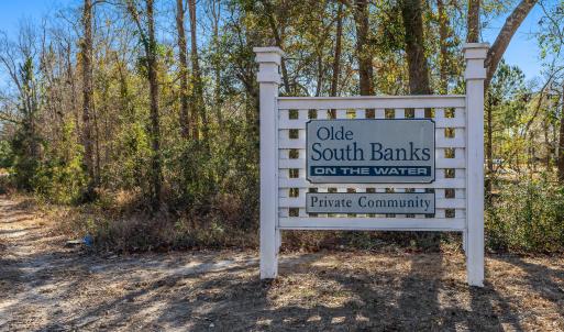 634 Byrnes Way OLDE SOUTH BANKS SIGN-30