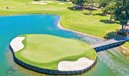 042_landfall_amenities_summer-6_545