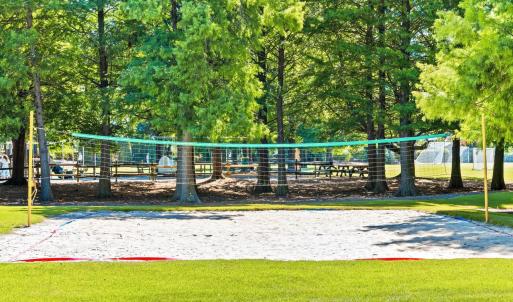 056_landfall_amenities_summer-22_374