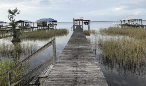 lake front. pier 2jpg