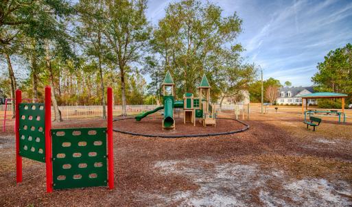 Chadwick Shores amenities - 16