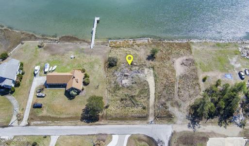 9-web-or-mls-608BronnaSt-3-9-26-010