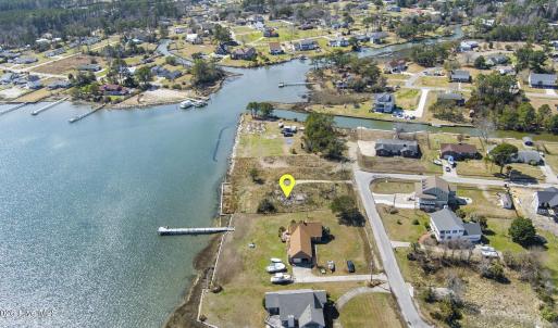 7-web-or-mls-608BronnaSt-3-9-26-008