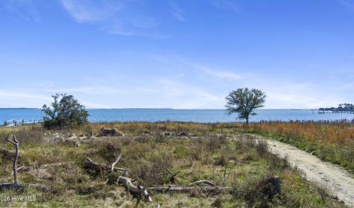 1-web-or-mls-608BronnaSt-3-9-26-002