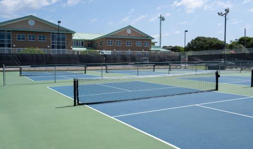 Town Tennis Courts