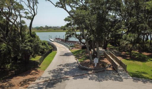 48_OysterHarbor22_mls