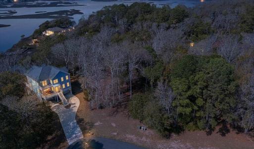 02-collov-ai_20260312202751_7qnt1d