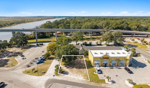 23-web-or-mls-CAMMediaLLC.com-26