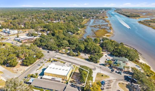 12-web-or-mls-CAMMediaLLC.com-8