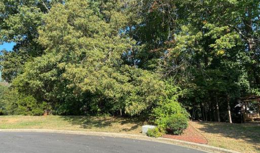6503 Thurlow street view1