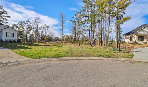 Marsh Front Property in Country Club Run