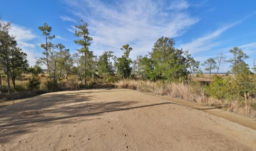 Marsh Front Property in Country Club Run