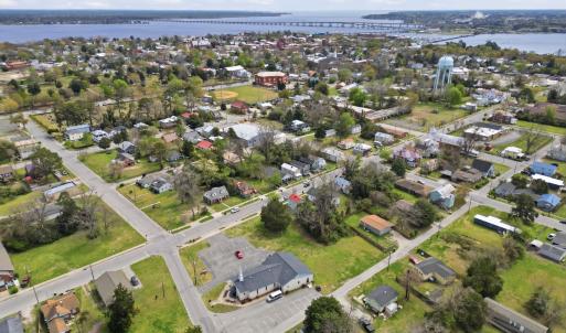 821 West Street, New Bern, NC 28560