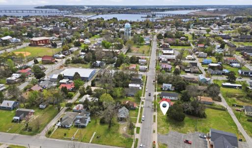821 West Street, New Bern, NC 28560