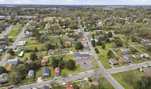 821 West Street, New Bern, NC 28560