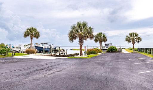 Harkers Village Marina Parking