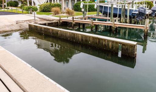 Harkers Village Boat Ramp