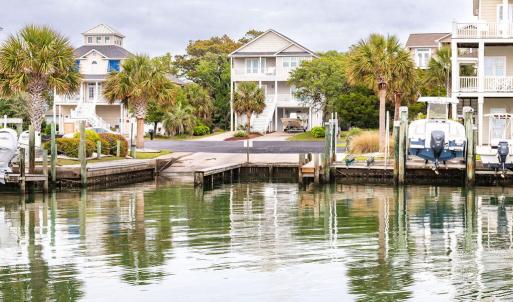 Boat Ramp-Day Dock