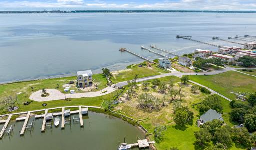 Photo #9 of 4729 Shore, Morehead City, NC 0.6 acres