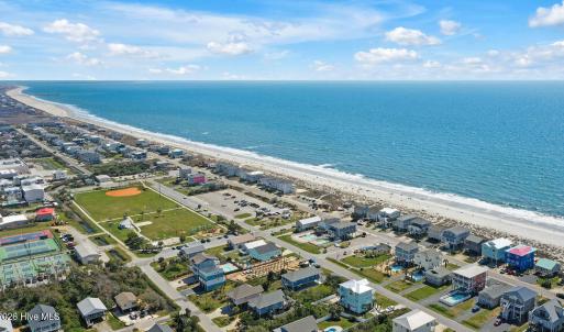 4316EDolphinDriveDrone-7