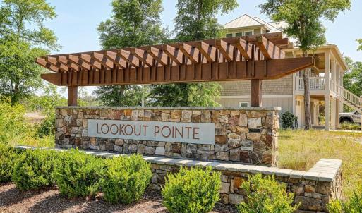 Lookout Pointe
