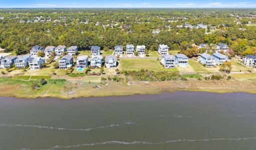 16-web-or-mls-CAMMediaLLC.com (10 of 13)