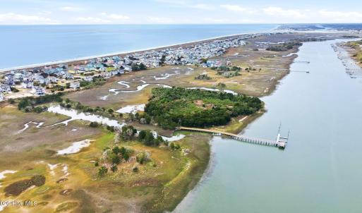 Community boat dock/pier