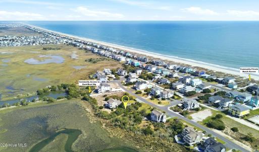 SO close to the ocean!