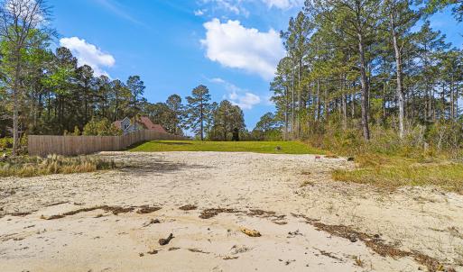 Waterfront Lot in Neuse Point East