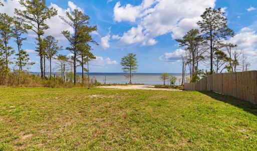 Waterfront Lot in Neuse Point East
