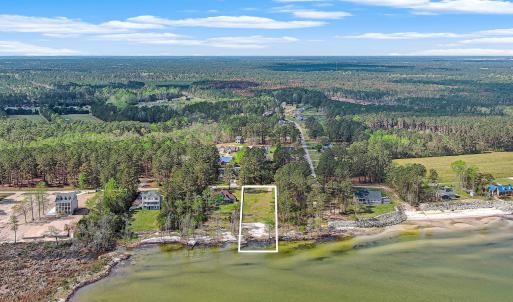 Waterfront Lot in Neuse Point East