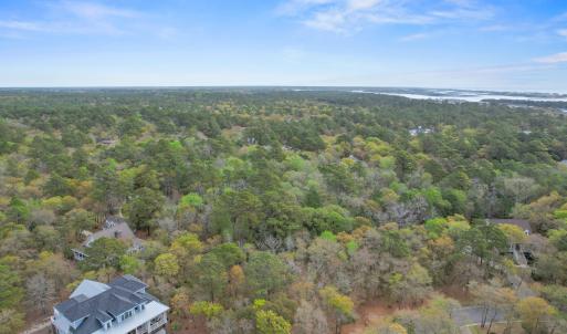 3509ConcordiaAve - 4