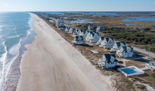 4196 Island Drive 2