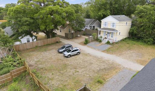 13-web-or-mls-dji_20260427084914_0442_d