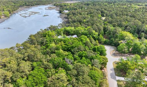 1803 Harbour Edge Ln SW