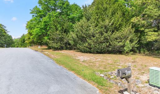 1803 Harbour Edge Ln SW