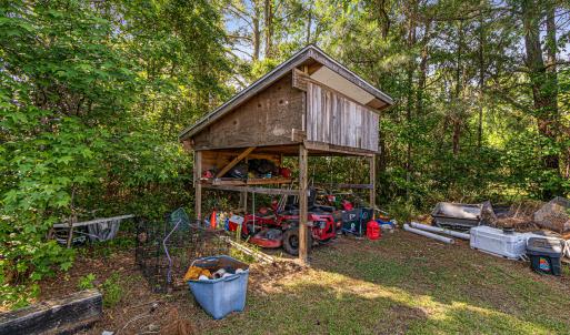 Commercial builing and farm