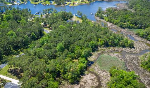 272 Southern Plantation Drive S