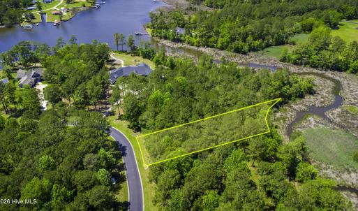 272 Southern Plantation Drive S