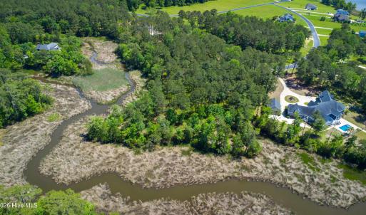 272 Southern Plantation Drive S