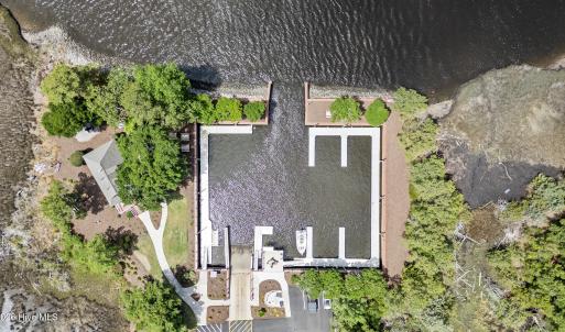 28_boat dock