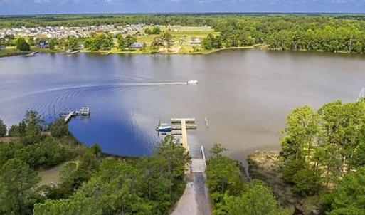 Community ramp/day dock