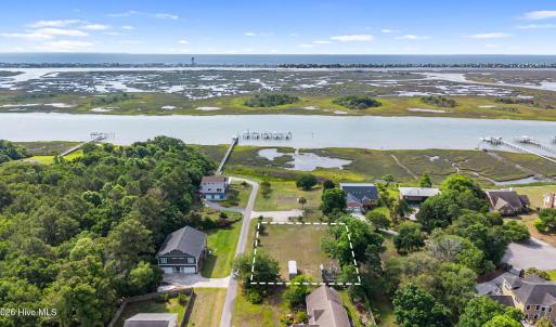19_dji_20260511095206_0010_d_2
