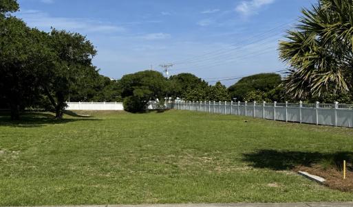 Photo #2 of 100 Ocean Bluff, Indian Beach, NC 0.3 acres