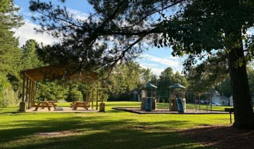 Photo #4 of 516 Neuse Harbour, New Bern, NC 1.7 acres